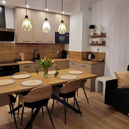 Apartament Lilla 2 Jelenia Gora Luaran gambar